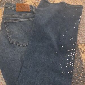 Lucky Legend Mid-Rise Flare With Stud Details